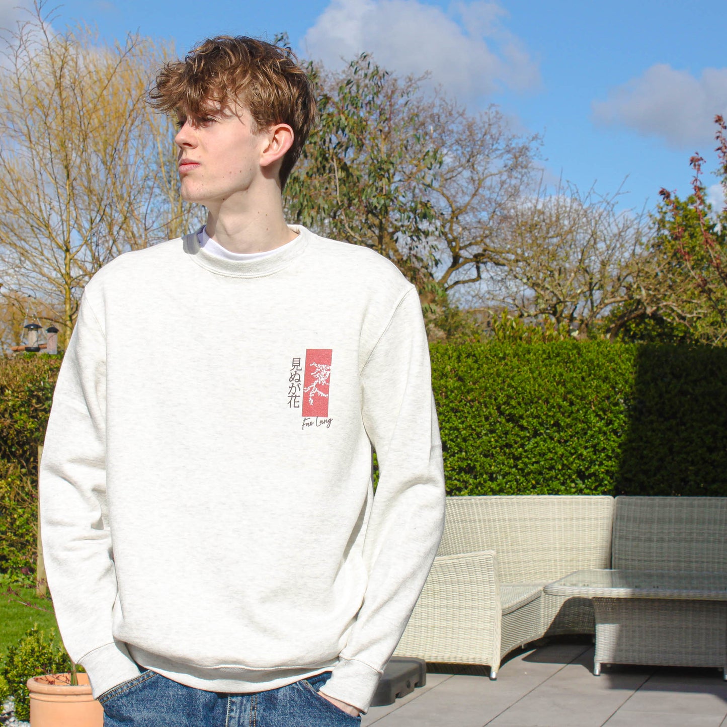 Flower Pocket Sweatshirt